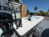 Matecumbe 169 Technical Poling Skiff (Key Largo Location)