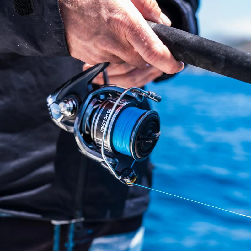 daiwa bg mq series spinning reel 10000-H the reel body serves as a stiff and distortion Daiwa BGMQ5000D-H BG MQ Spinning