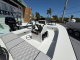 SkimmerSkiff 16’6 CC Whisper Grey (Key Largo Location)